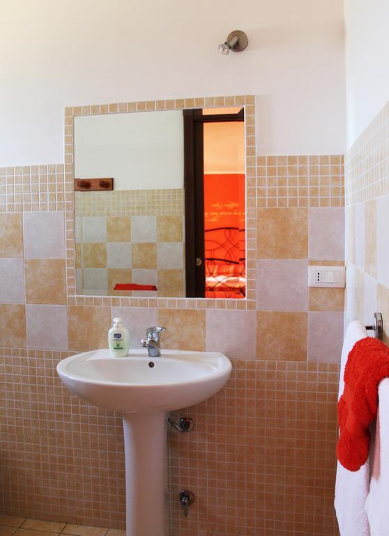 B&B L'Alba Nel Golfo Castelsardo Kamer foto